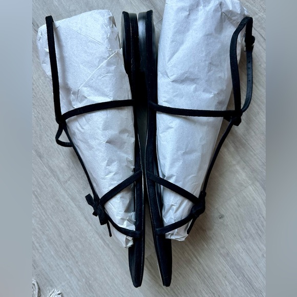 Reformation Maya Bow Sandal NWT - Picture 4 of 6